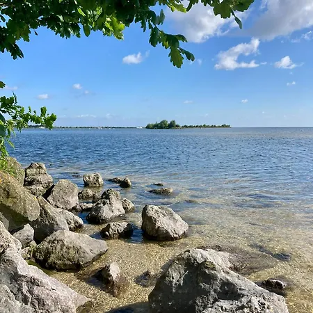 Casa de Férias Landelijk Gelegen Houten *